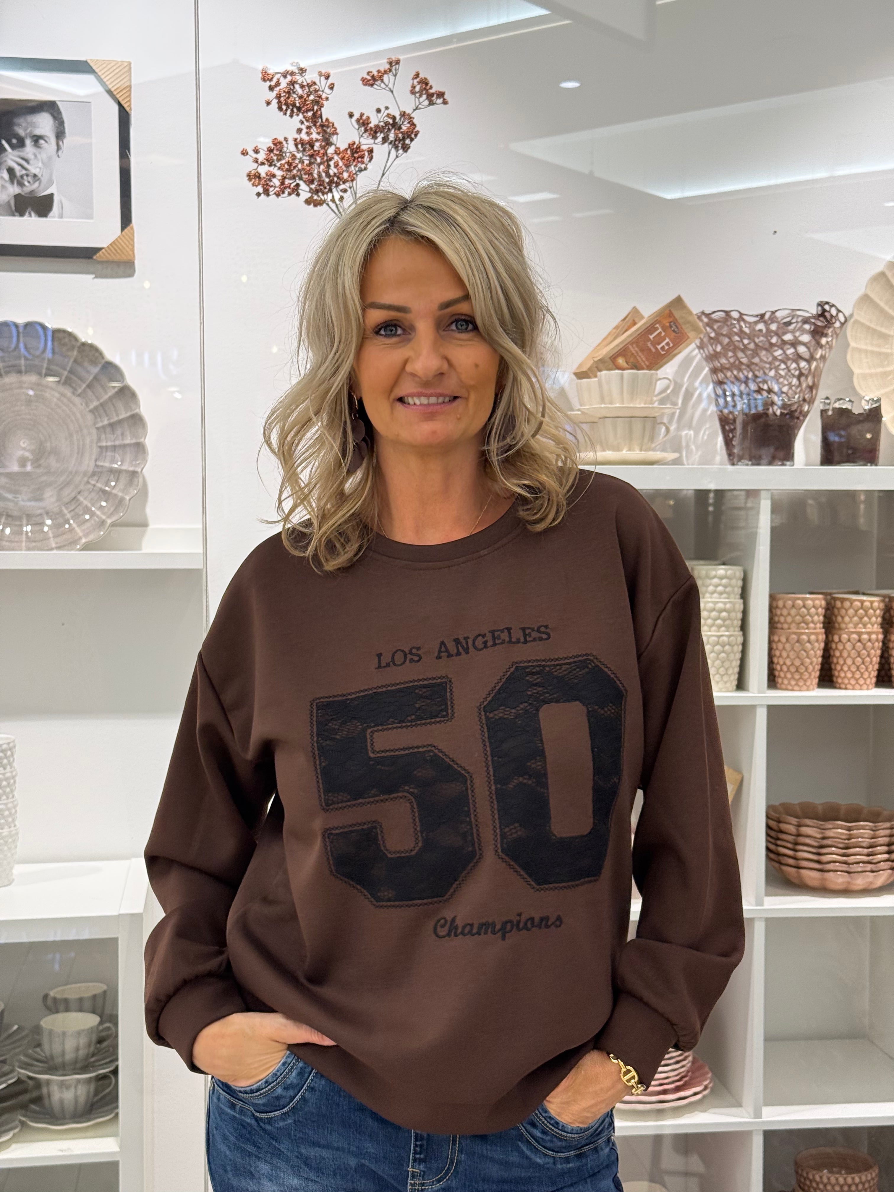 Liora Sweatshirt – Braun